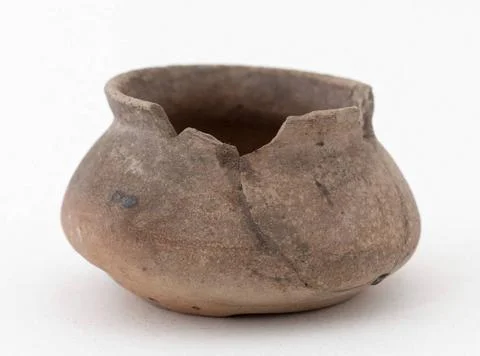 RECORD DATE NOT STATED  Small globular pot . Glaid terracotta. Paris, Muse... Stockfoto's