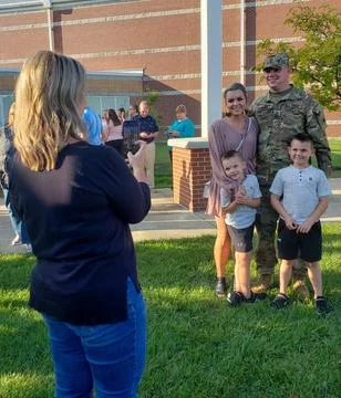RECORD DATE NOT STATED A Soldier assigned to 1st Battalion, 134th Field Ar... Fotos Stock