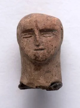 RECORD DATE NOT STATED  Statuette. Terracotta. Hellenistic. Head. Paris, C... Foto stock