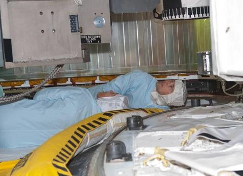 RECORD DATE NOT STATED  STS-131 LAUNCH L-4 CREW SHARP EDGE INSPECTION Copy... Stock Photos