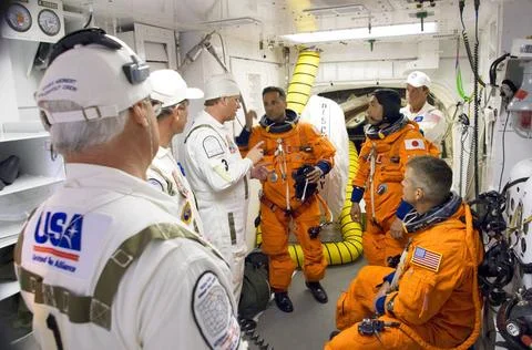 RECORD DATE NOT STATED  STS119-S-016 (15 March 2009) --- In the White Room... Foto stock