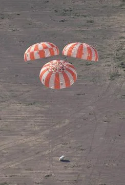 RECORD DATE NOT STATED  A successful Orion parachute test takes place at U... Stock Photos