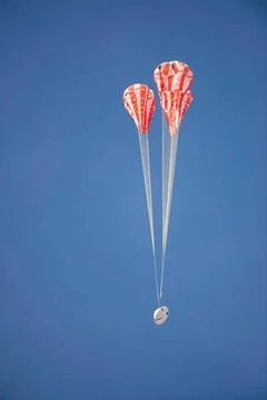 RECORD DATE NOT STATED  A successful Orion parachute test takes place at U... Stock Photos