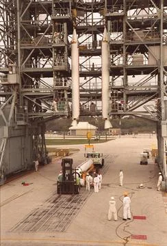 RECORD DATE NOT STATED  Two solid rocket boosters, in the background, are ... Foto stock