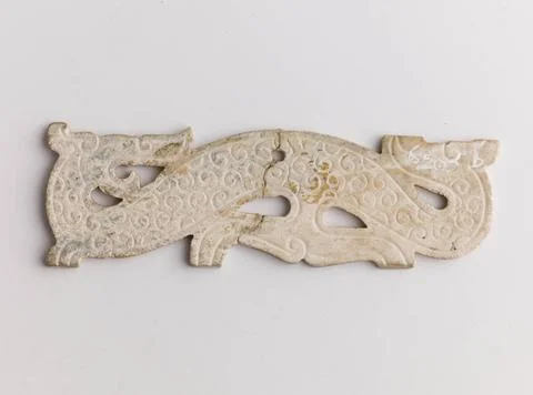 RECORD DATE NOT STATED  Two animal heads. Jade, China, IV-Iie s. av. Paris... Foto stock