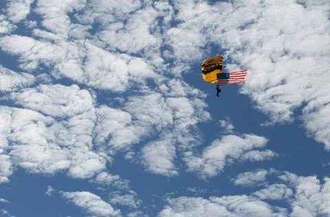 RECORD DATE NOT STATED The U.S. Army Parachute Team conducts a demonstrati... Foto stock