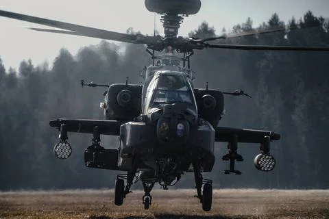 RECORD DATE NOT STATED A U.S. Army AH-64D Apache Longbow helicopter assign... Foto stock