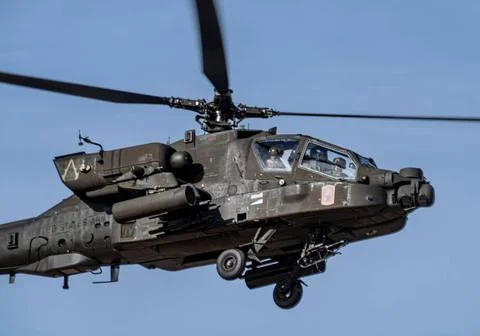 RECORD DATE NOT STATED A U.S. Army AH-64D Apache Longbow helicopter assign... Foto stock