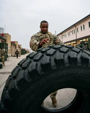 RECORD DATE NOT STATED A U.S. Army paratrooper assigned to the 173rd Airbo... Foto stock