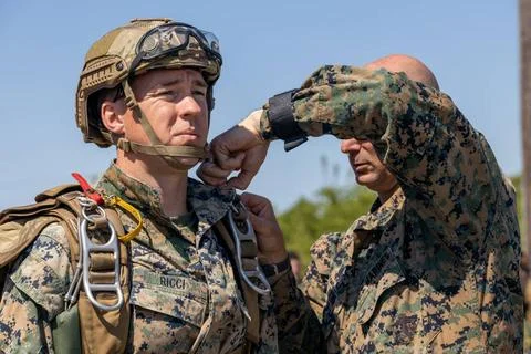 RECORD DATE NOT STATED U.S. Marines with 2d Reconnaissance Battalion, 2d M... Stock Photos