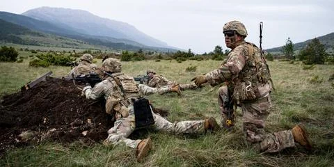 RECORD DATE NOT STATED A U.S. Army paratrooper assigned to 1st Battalion, ... Foto stock