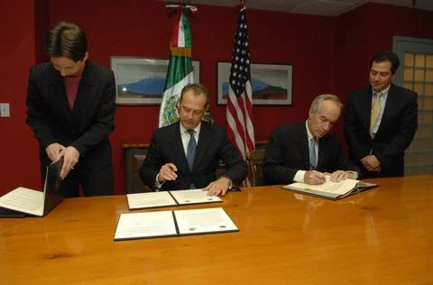 RECORD DATE NOT STATED  U.S.-Mexico Memorandum of Understanding signing ev... Stock Photos