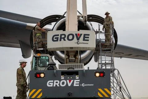 RECORD DATE NOT STATED  U.S. Air Force aerospace propulsion Airmen replace... Fotos de archivo