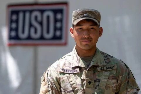 RECORD DATE NOT STATED  U.S. Army Spc. Sam Guerrero, assigned to Alpha Bat... 写真素材