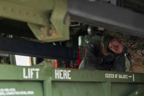 RECORD DATE NOT STATED  U.S. Marine Corps Cpl. Cole Baker loads rocket mun... Foto stock