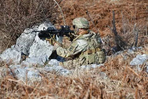 RECORD DATE NOT STATED  A U.S. Army Paratrooper from the 1st Battalion, 50... Foto stock