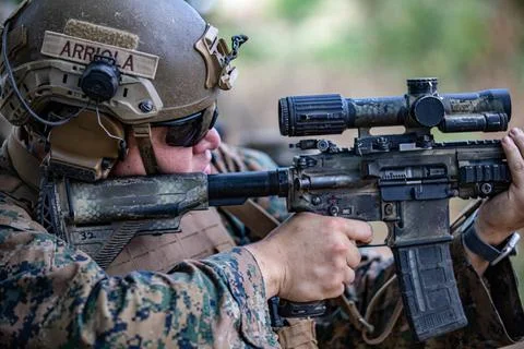 RECORD DATE NOT STATED  A U.S. Marines fires his M27 Infantry Automatic Ri... Stock Photos