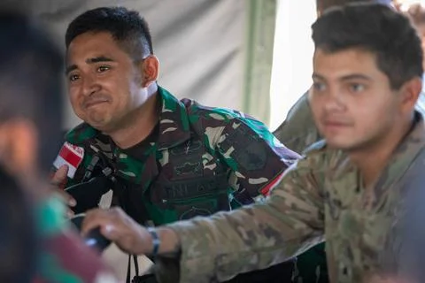 RECORD DATE NOT STATED  U.S. Army soldiers and Indonesian National Armed F... 写真素材