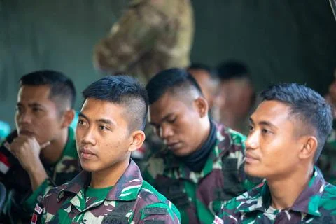 RECORD DATE NOT STATED  U.S. Army soldiers and Indonesian National Armed F... Stock Photos
