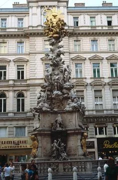 RECORD DATE NOT STATED Vienna - Annex Office Building - 1989, United State... Fotos de archivo