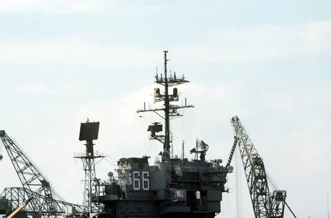 RECORD DATE NOT STATED A view of the superstructure and radar array of the... Stock Photos
