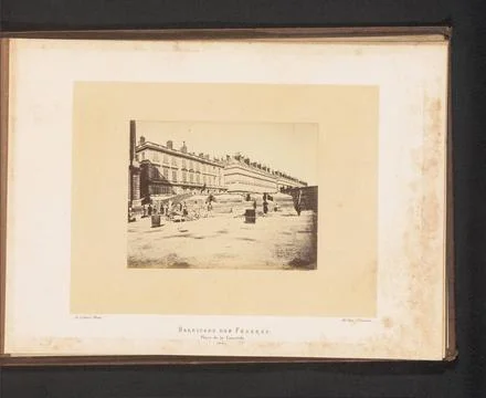RECORD DATE NOT STATED  View of a barricade on Place de la Concorde in Par... Stock Photos