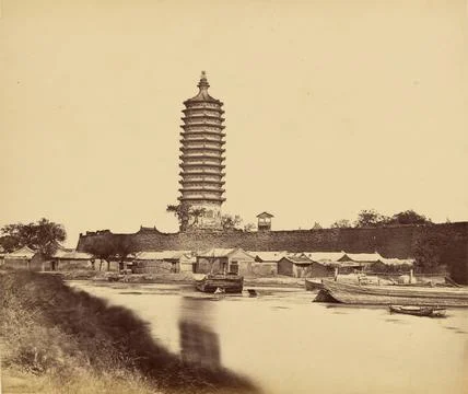 RECORD DATE NOT STATED Wall and Pagoda of Tongchow --- Canal (Grand) Betwe... Fotos Stock