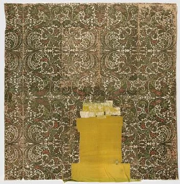 RECORD DATE NOT STATED  Wallpaper of Groen VeloutÃ with pattern of tendril.. Stock Photos