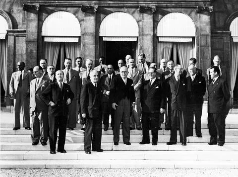 RECORD DATE NOT STATED World Veterans Day in Paris, June 19/20, 1953. Phot... Stock Photos