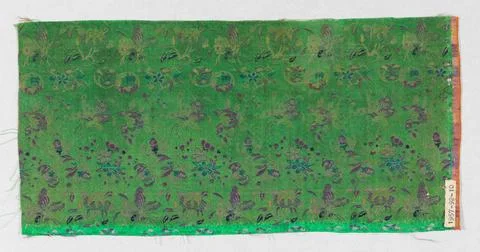 RECORD DATE NOT STATED Woven Pattern (China); silk; Warp x Weft: 13.7 x 27... Stock Photos