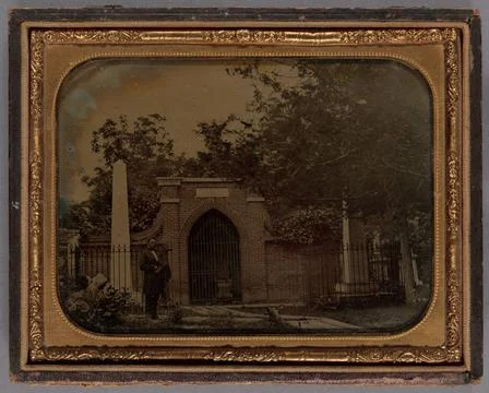 RECORD DATE NOT STATED Young Man at Crypt of George Washington, Mt. Vernon... Fotos de archivo