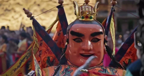 A record of the grand procession of Baosheng Dadi at Yonghe Baofu Temple Vídeo Stock 330847710