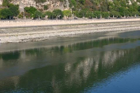 Record-low water level on the Danube in Budapest Photos