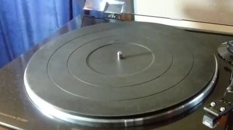 Record Player playing Living Stereo RCA 動画素材 36393738