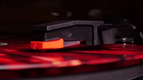 Record player playing in slowmo Stock Footage 77022627