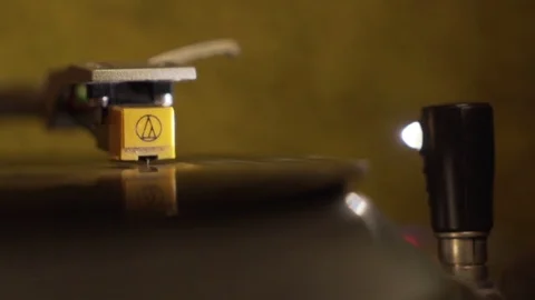 Record Player Stylus Playing Vinyl Video stock 80523889