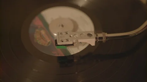 Record Player Vinyl Arm and Needle Moves Video stock 125050103