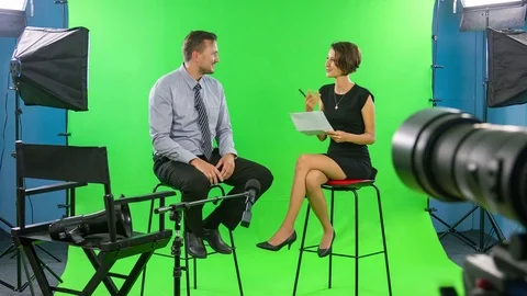 Recording interview with politician using professional tv green screen studio Vídeo Stock 76112548