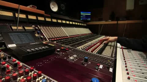 Recording Studio Console 14 Stockbeeldmateriaal 10787211