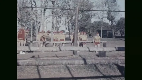 Recruits undergo rigorous physical training - 1960 Vídeos de archivo 102851249