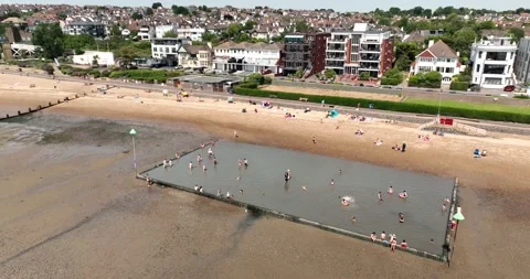 Rectangle lagoon built on beach at low tide Video stock 202192557