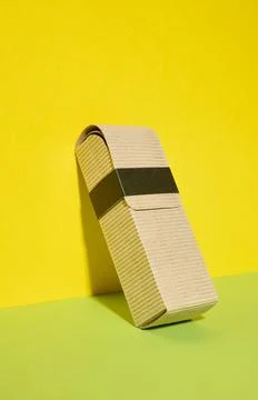 Rectangular brown corrugated box for packing goods, perfumes, creams Fotos Stock