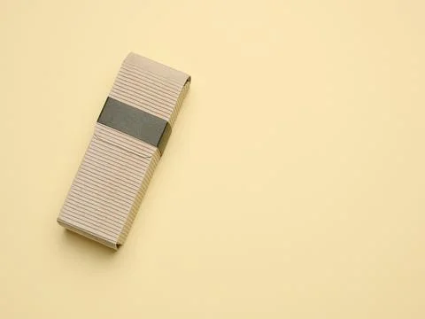 Rectangular brown corrugated box for packing goods, perfumes, creams and cosm Fotos Stock