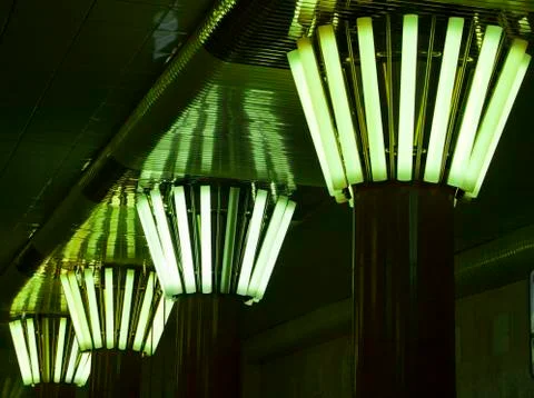 Rectangular lights on a granite column, in a circle Foto stock