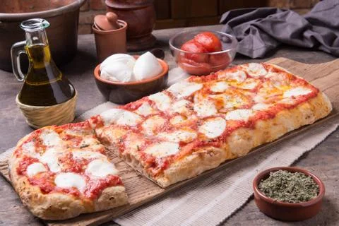 Rectangular romana's pizza Stockfoto's