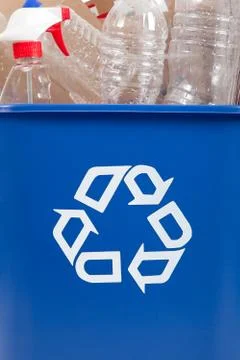 Recycle can with recyclables Stock Photos