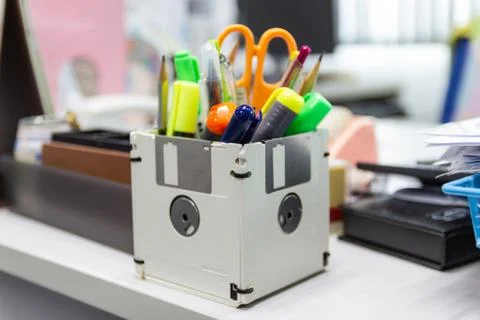 Recycle floppy disk, Creative objects used Photos