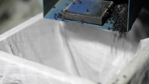 Recycled plastic waste materials, which have been processed to be used again as Vidéo 334661386