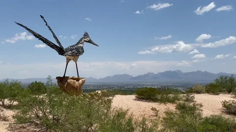Recycled roadrunner sculpture on I-10 into Las Cruces, NM USA Stock Footage
