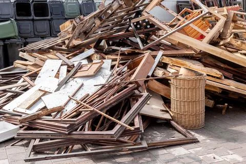Recycling dump with broken window and door frames Stock-Fotos